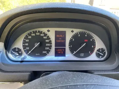 Gebraucht Mercedes B200 136 PS (100 kW) 2008 Silber Van / Kleinbus