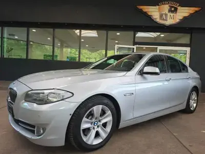Gebraucht BMW 530 Performance 245 PS (180 kW) 2010 Silber Limousine