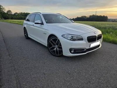 Gebraucht BMW 530 Luxury Line 258 PS (189 kW) 2013 Weiß Kombi