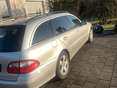 Mercedes E220
