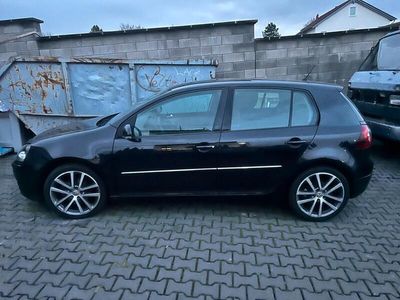 VW Golf V