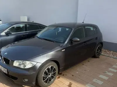 Gebraucht BMW 116 116 PS (85 kW) 2005 Grau Kleinwagen