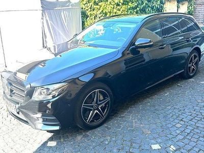 Mercedes E300