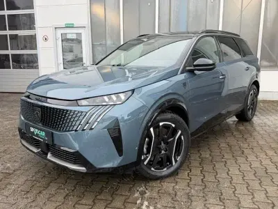 Gebraucht Peugeot 5008 GT 156 kW (213 PS) 2024 Ingaro blau metallic SUV