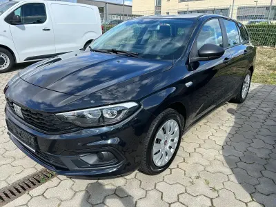 Gebraucht Fiat Tipo Life 131 PS (96 kW) 2024 Schwarz Kombi