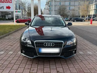 Gebraucht Audi A4 Attraction 143 PS (105 kW) 2011 Schwarz Kombi
