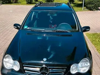 Gebraucht Mercedes C220 150 PS (110 kW) 2006 Schwarz Kombi