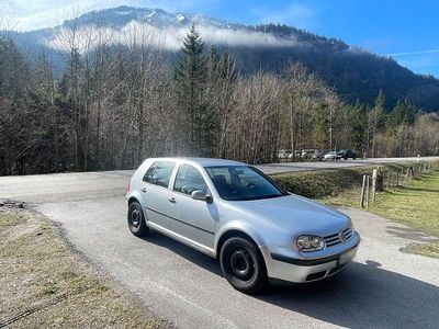 Usata VW Golf IV Basis 75 CV (55 kW) 2000 Argento Utilitaria
