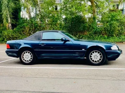 Gebraucht Mercedes SL320 231 PS (169 kW) 1996 Blau Cabrio