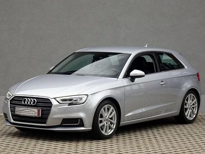 Silber Gebraucht 2017 Audi A3 Design Limousine | 13.980 € (Fairer Preis)
