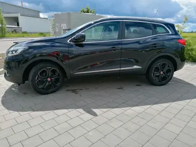 Gebraucht Renault Kadjar Bose Edition 131 PS (96 kW) 2017 Schwarz SUV
