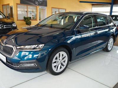 Gebraucht Skoda Octavia Style 150 PS (110 kW) 2023 Modra lava/lava blau Kombi
