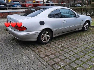 Mercedes CLK320