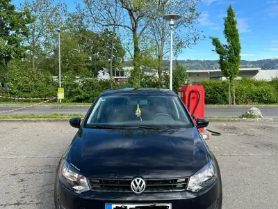 Gebraucht VW Polo Trendline 70 PS (51 kW) 2011 Schwarz Kleinwagen