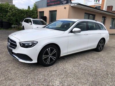 Mercedes E200