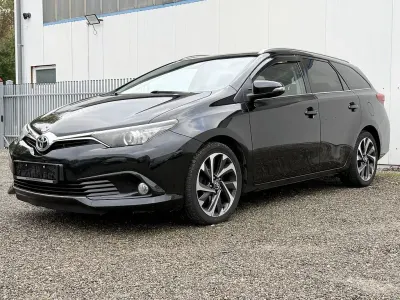 Gebraucht Toyota Auris Touring Sports Design 111 PS (81 kW) 2016 Schwarz Kombi