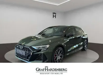 Neu Audi RS3 400 PS (294 kW) 2026 Porsche schwarzoliv uni Limousine