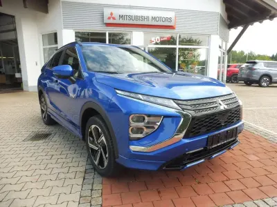 Gebraucht Mitsubishi Eclipse Cross Plus 98 PS (72 kW) 2024 Blau SUV
