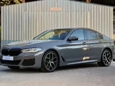 Gebraucht BMW 520 M Sport 190 PS (139 kW) 2022 Grau Limousine