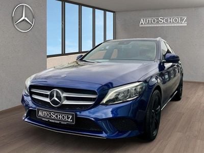 Gebraucht Mercedes C200 Avantgarde 184 PS (135 kW) 2018 Blau Kombi