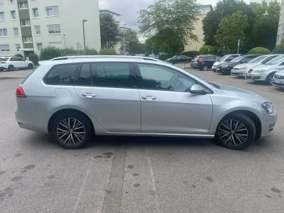 Gebraucht VW Golf VII Allstar 110 PS (80 kW) 2016 Grau Kombi