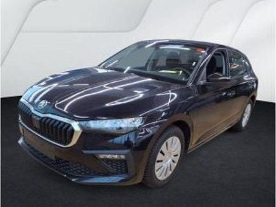 Gebraucht Skoda Scala Essence 116 PS (85 kW) 2025 Blackmagic perleffekt Kleinwagen