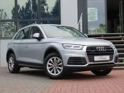 Używany Audi Q5 Performance 190 KM (139 kW) 2020 Srebrny SUV