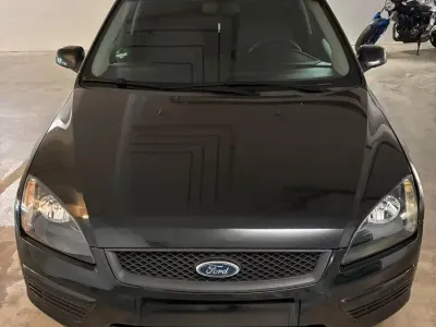 Gebraucht Ford Focus 125 PS (91 kW) 2006 Schwarz Kombi