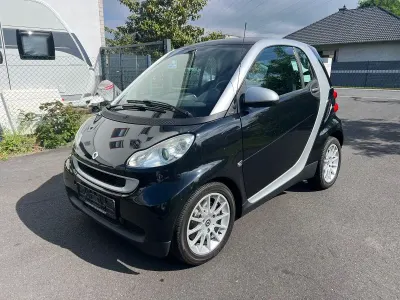 Gebraucht Smart ForTwo Coupé 71 PS (52 kW) 2009 Schwarz Coupé