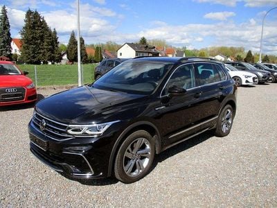 Usata VW Tiguan R-line 200 CV (147 kW) 2022 Nero SUV