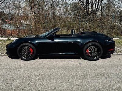 Porsche 911 Carrera 4 GTS