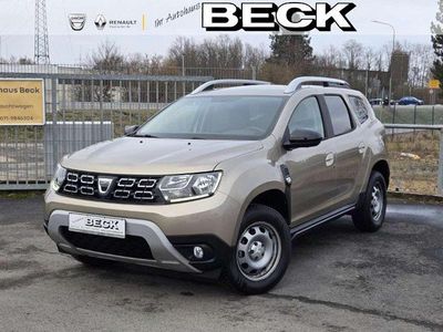 Gebraucht Dacia Duster Celebration 114 PS (83 kW) 2020 Dünenbeige metallic SUV