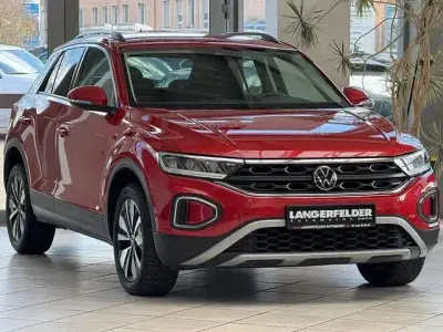 Gebraucht VW T-Roc Move 150 PS (110 kW) 2023 Kings red metallic SUV