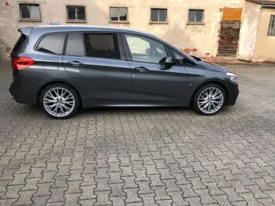 Gebraucht BMW 220 Gran Tourer M Sport 190 PS (139 kW) 2016 Grau Van / Kleinbus