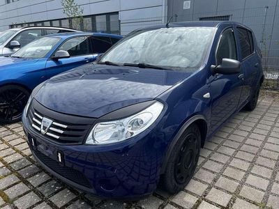 Usata Dacia Sandero Basis 75 CV (55 kW) 2009 Blu Utilitaria
