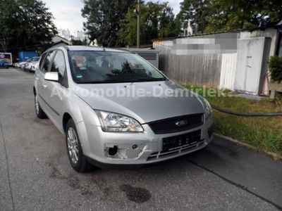 Gebraucht Ford Focus 109 PS (80 kW) 2006 Silber metallic Kombi