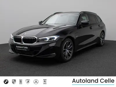 Brugt BMW 330e Sport Line 292 HK (214 kW) 2022 Sort Sedan