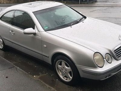 gebraucht Mercedes CLK200 