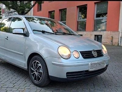 Grau Gebraucht 2003 VW Polo Kleinwagen | 1.100 € (Guter Preis)