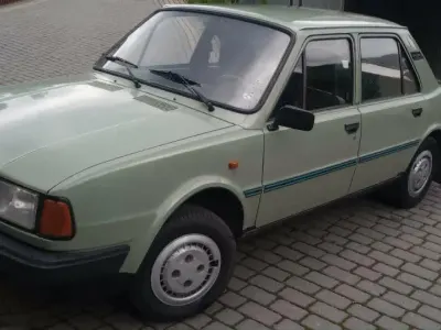 Gebraucht Skoda 105 52 PS (38 kW) 1988 Grün Limousine