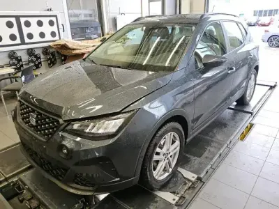 Gebraucht Seat Arona Style 95 PS (69 kW) 2022 Grau SUV