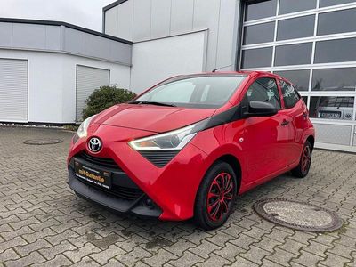 Gebraucht Toyota Aygo 72 PS (52 kW) 2020 Rot Kleinwagen