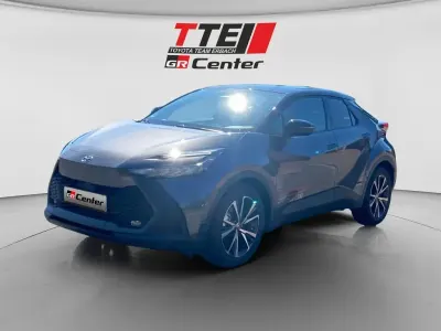 Neu Toyota C-HR 140 PS (102 kW) 2025 Grau SUV