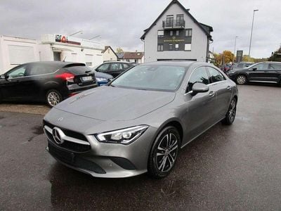 Mercedes CLA200
