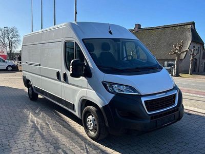 Gebraucht Peugeot Boxer 140 PS (102 kW) 2022 Weiß Van
