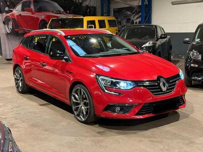 Gebraucht Renault Mégane IV Business 116 PS (85 kW) 2019 Rot Limousine