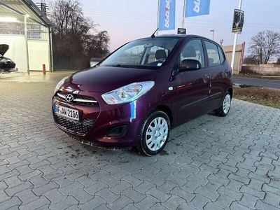 Gebraucht Hyundai i10 Edition 69 PS (50 kW) 2012 Violet Kleinwagen