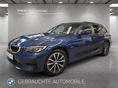 Blau Gebraucht 2022 BMW 320e Sport Line Limousine | 27.660 € (Guter Preis)