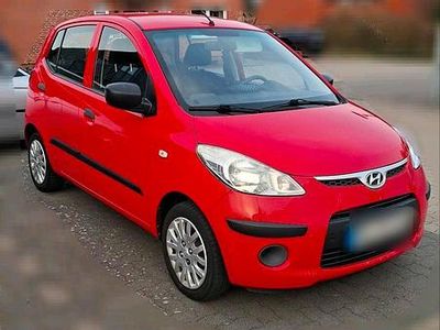 Gebraucht Hyundai i10 67 PS (49 kW) 2010 Rot Kleinwagen