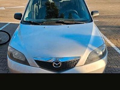 Gebraucht Mazda 2 Comfort 75 PS (55 kW) 2004 Silber Kleinwagen